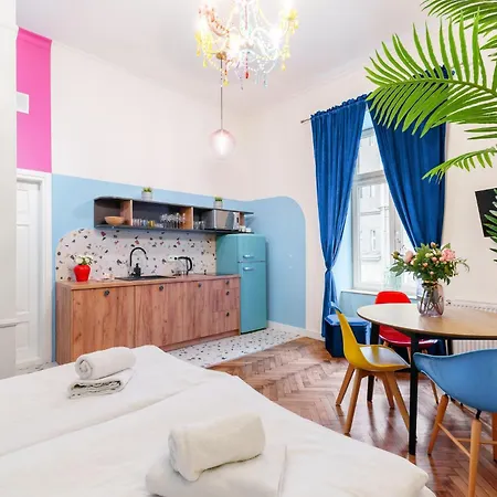 Apartman Candy Colored House - Old Town