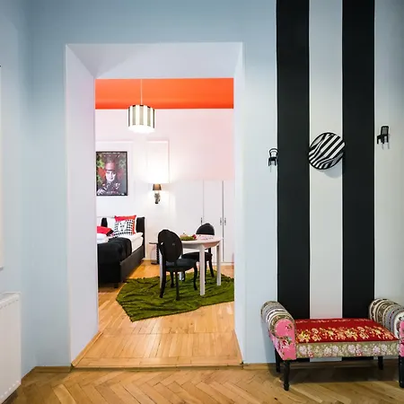 Apartman Candy Colored House - Old Town